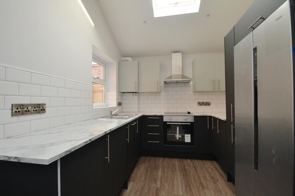 House in Manchester, Greater Manchester - View 4