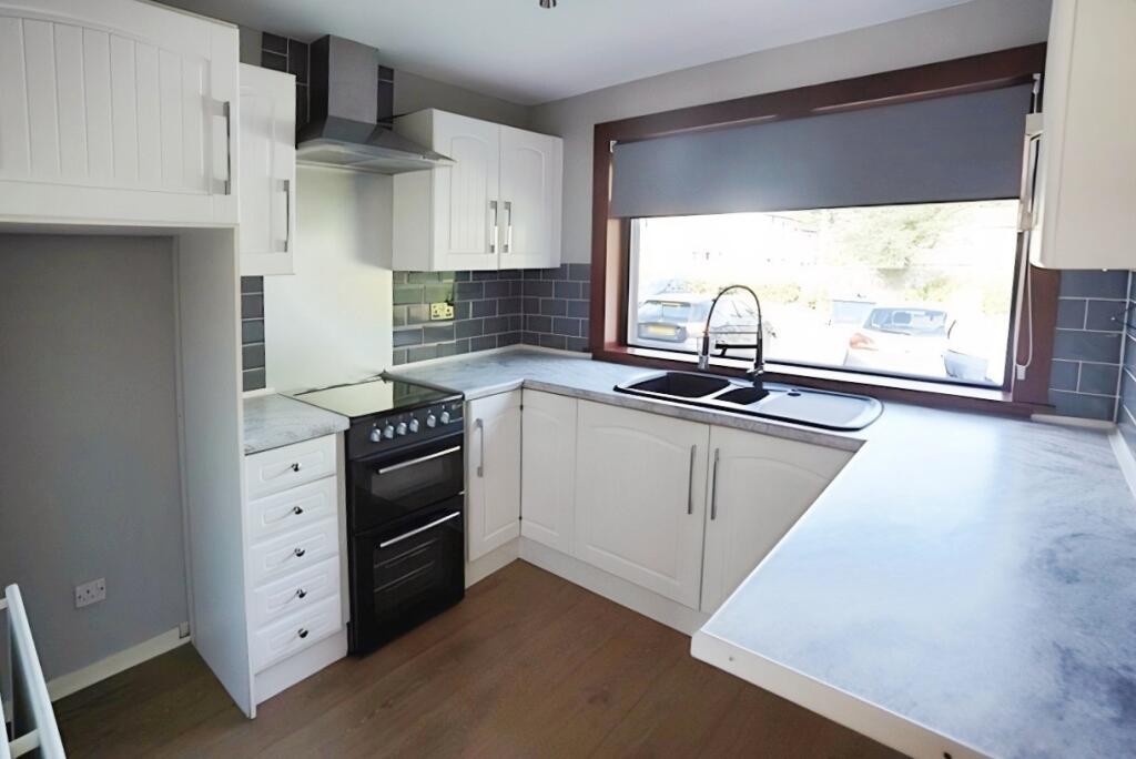 House in Cumbernauld, Collingwood, Westfield - View 2