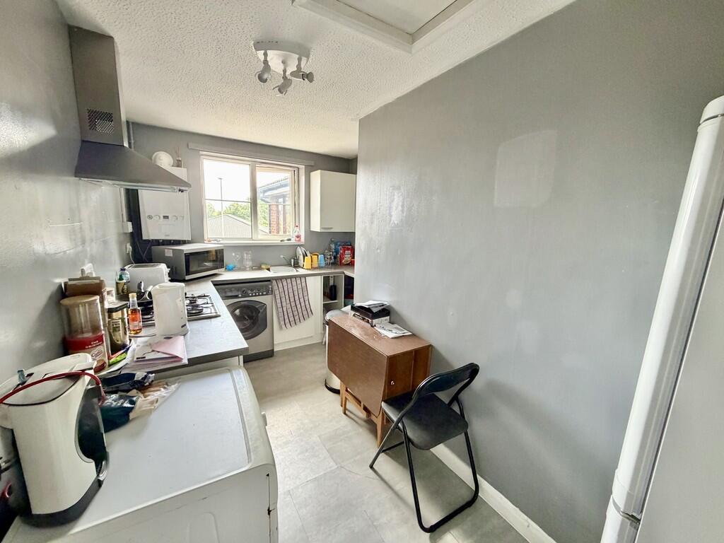 Apartment in Bournemouth - View 5