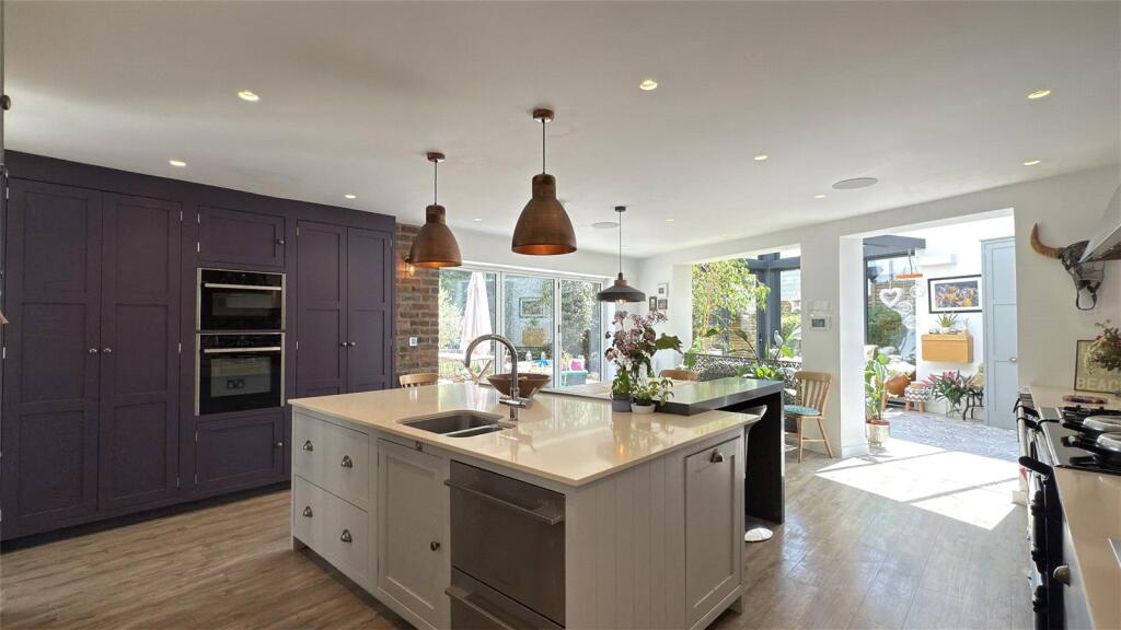 House in Bournemouth - View 3
