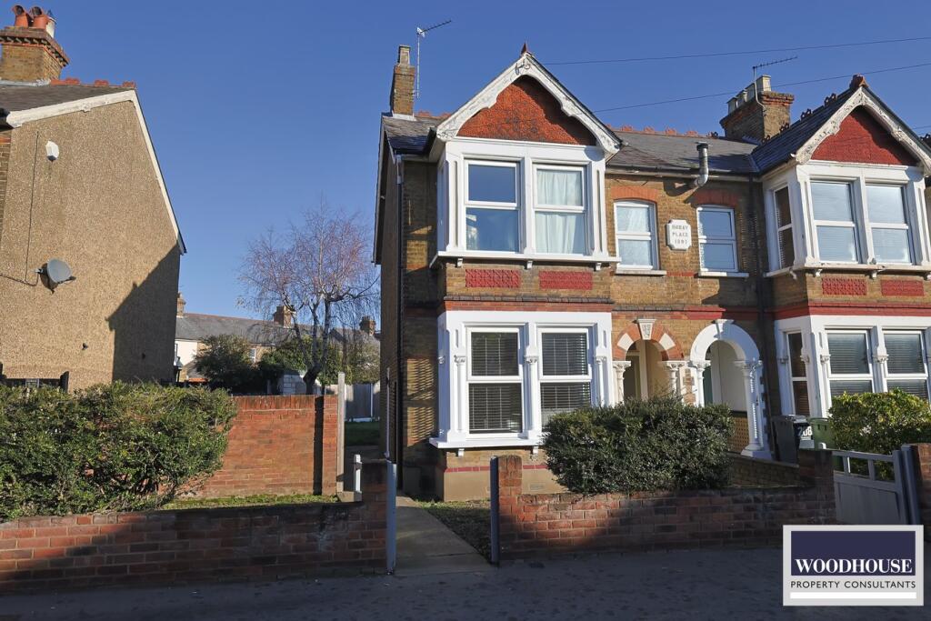 Main image of property: Turners Hill, Cheshunt, EN8