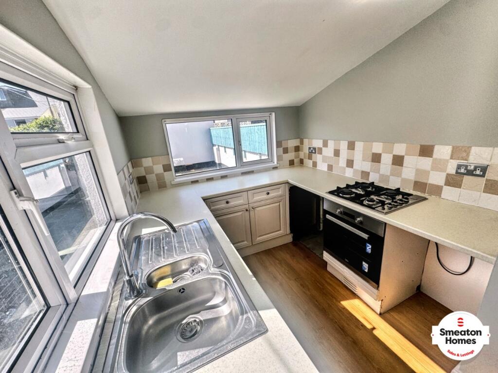 House in Plymouth - View 4