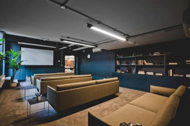 Screen Room.jpg
