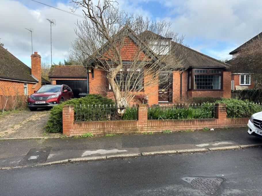 Main image of property: Palmerstone Road, Earley, Reading, Berkshire, RG6