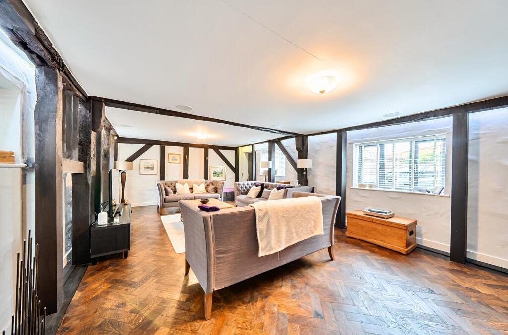 House in London - More