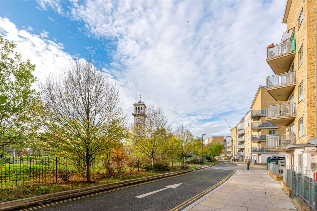 Main image of property: Clock View Crescent, London, N7