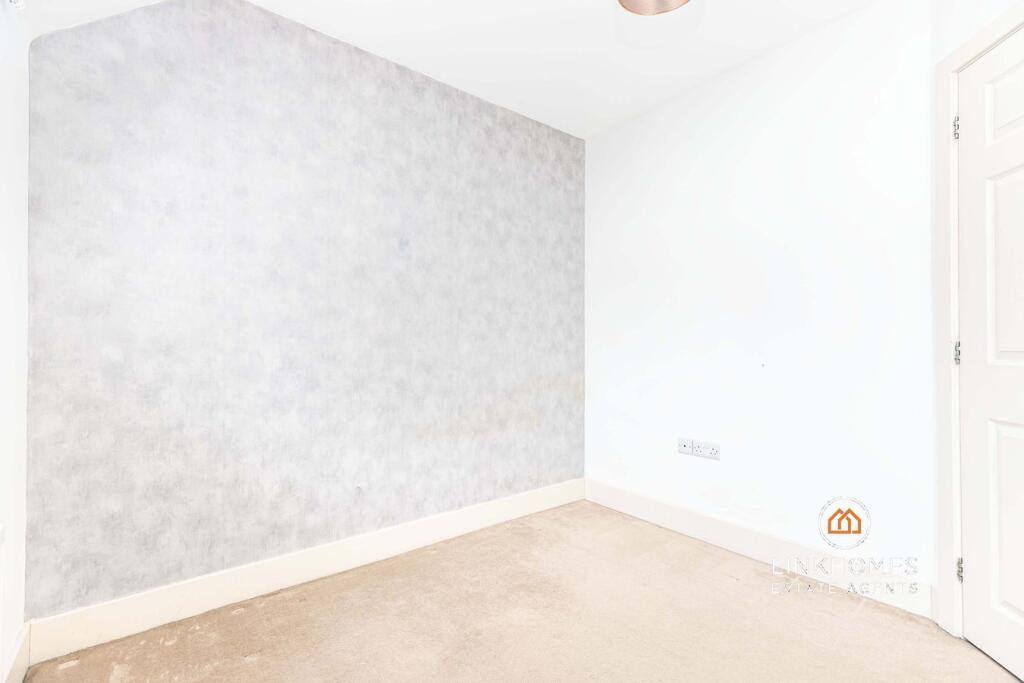 Additional image 14 of Commercial Road, Poole, BH14