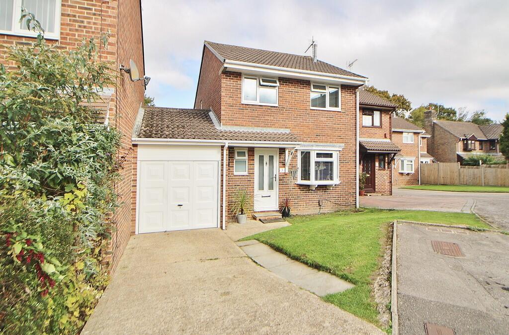 Main image of property: Tanglewood Close, Purbrook