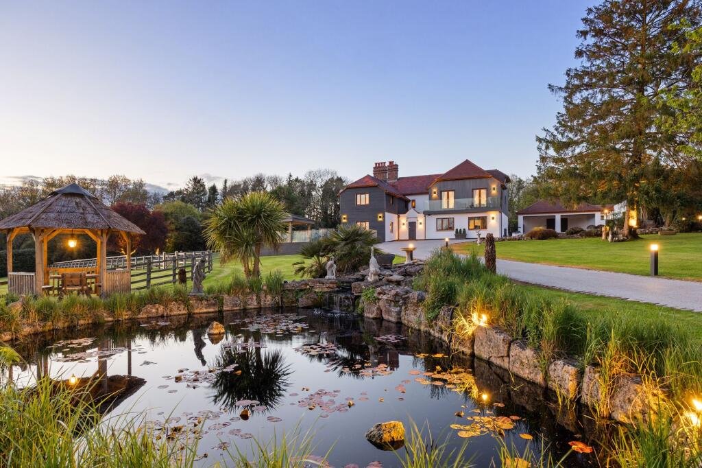 Main image of property: Hyatts Wood Road, Backwell, BS48