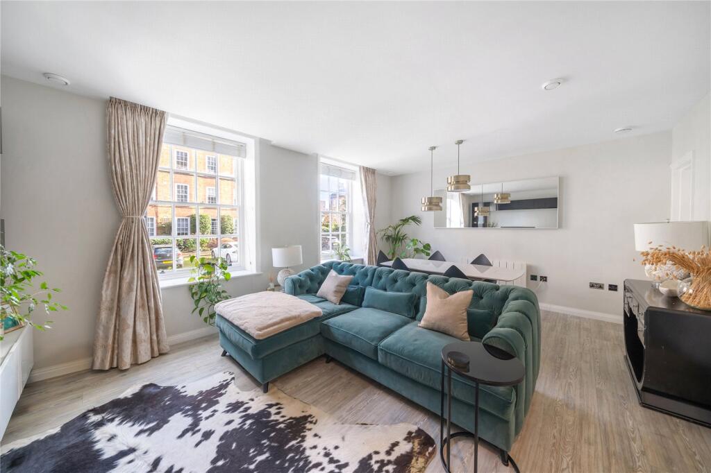 Main image of property: Vicarage Crescent, Battersea, SW11