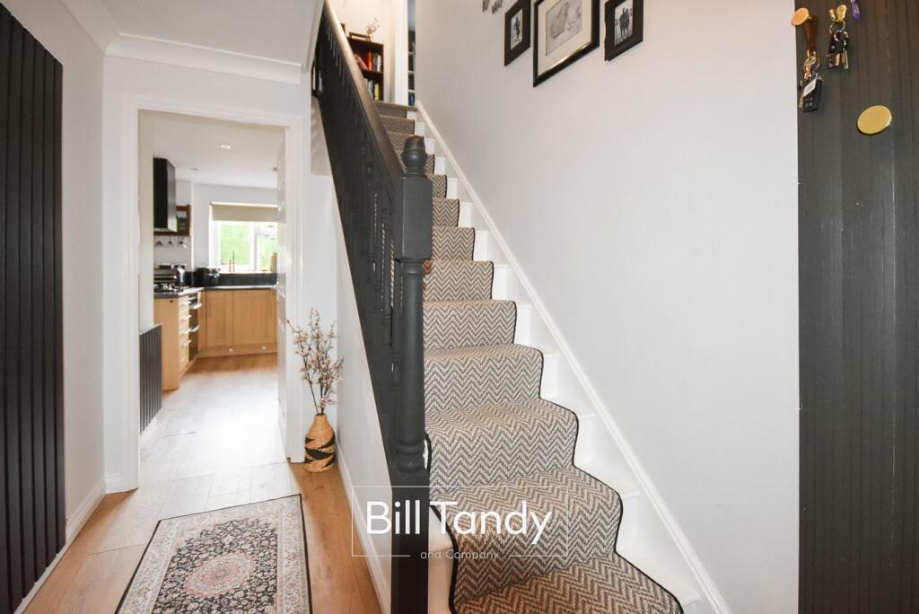 Emberton Way, Amington, Tamworth, B77 photo 3