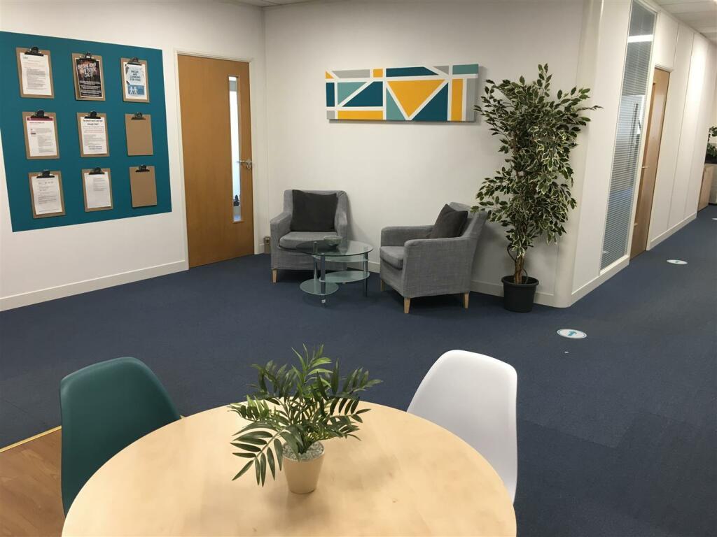 Additional image 10 of High Street, Henley-In-Arden