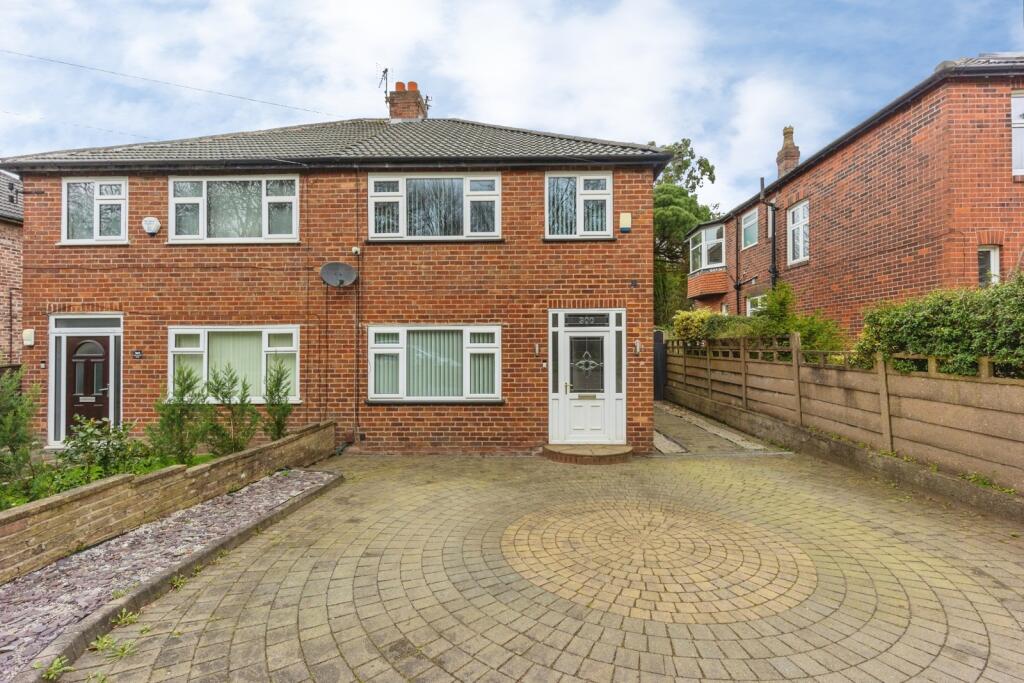 Main image of property: Mauldeth Road West, Chorlton, Manchester, M21