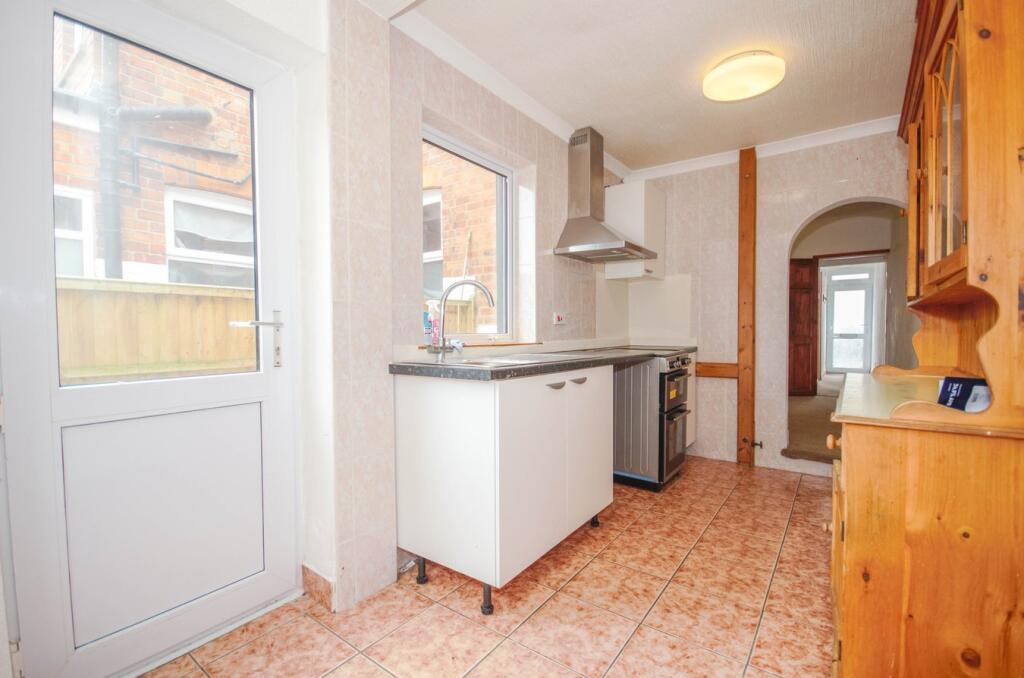 House in Rugby, Warwickshire - View 5