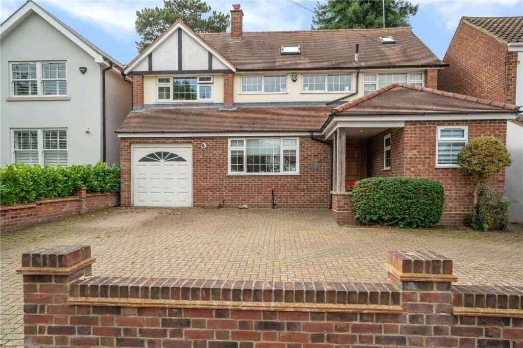Main image of property: High View Close, Loughton, Essex, IG10