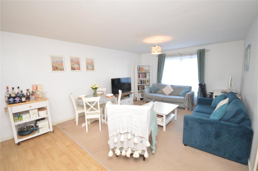 Main image of property: 7 Pullman House, Tudor Way, Beeston, Leeds, West Yorkshire