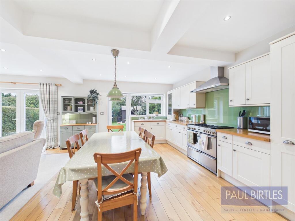 Rochester Road, Davyhulme, Trafford, M41 0RS - View 5