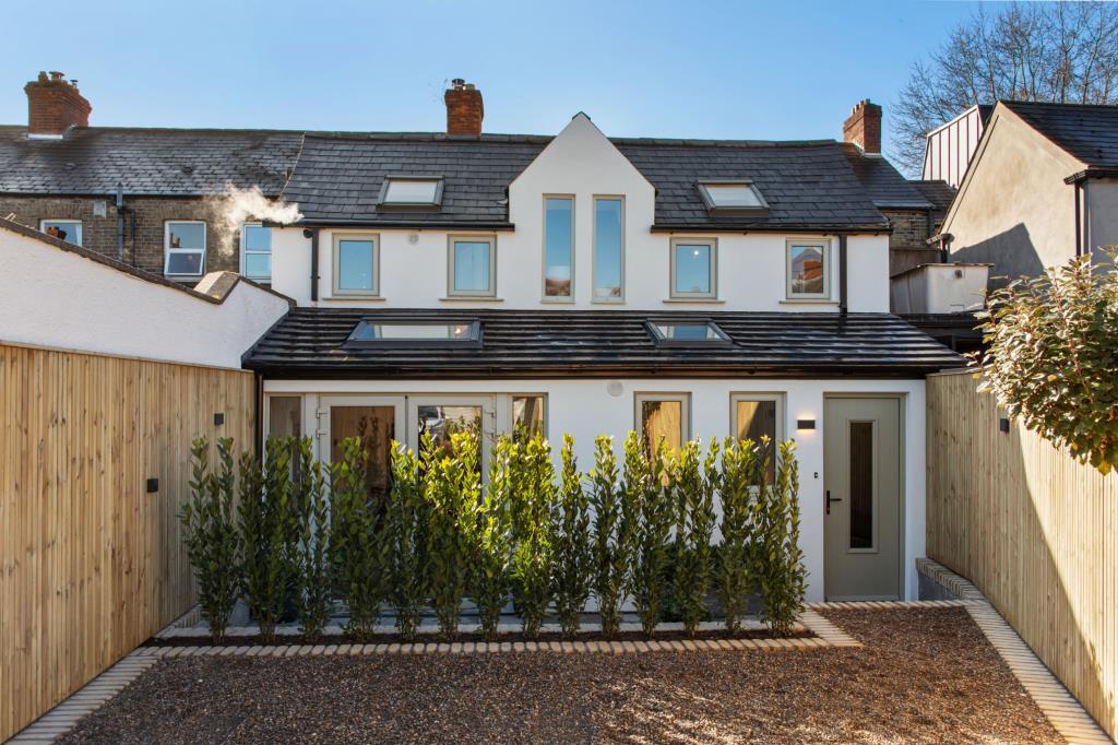 Main image of property: 8a Park View Avenue, Harold's Cross, Dublin 6, D06 KC60