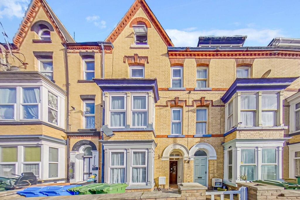Main image of property: Windsor Crescent, Bridlington, East Riding of Yorkshi, YO15
