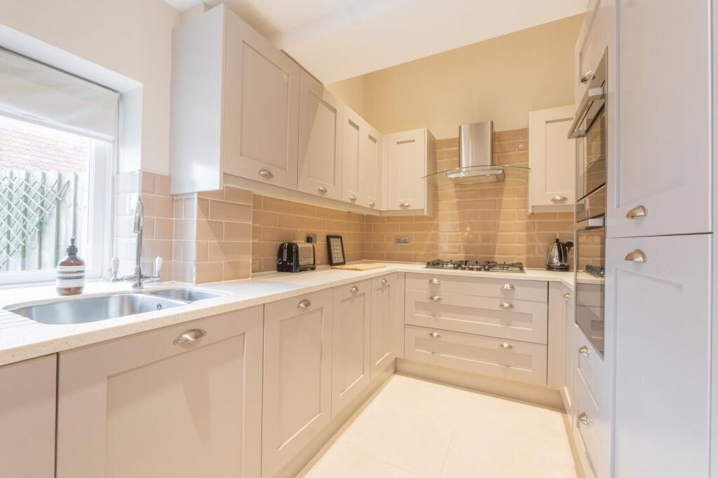 House in Solihull, Balsall - View 5