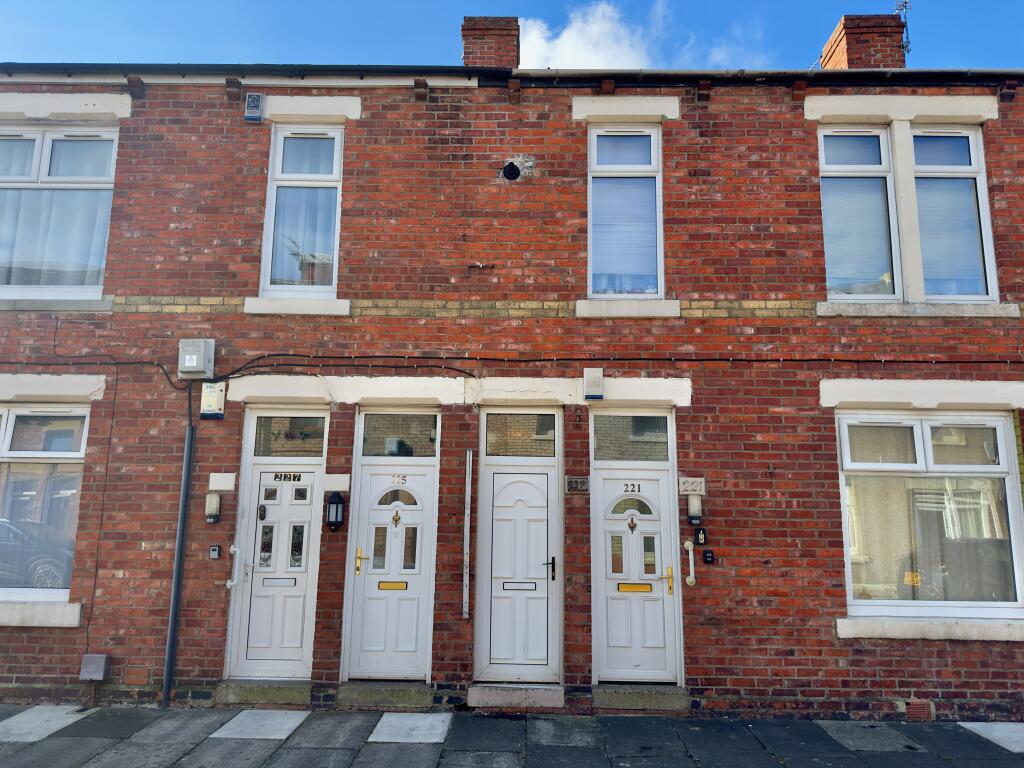 2-bed flat on Charles Street, Boldon Colliery, South Tyneside, £47,000