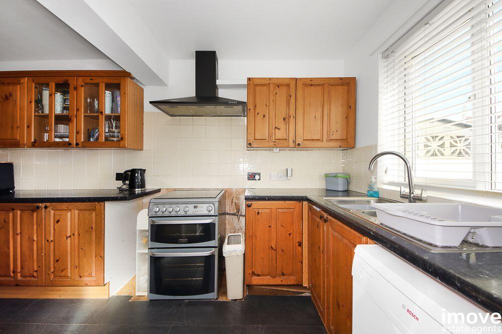 House in Torquay - More