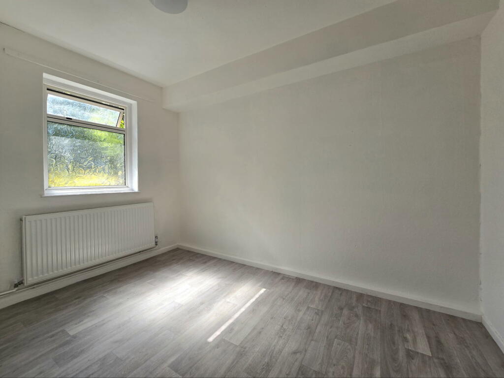 Ellfield Court, Northampton, NN3 8LS photo 4