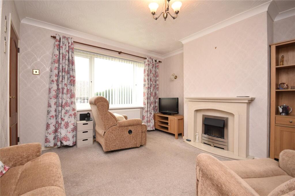 Knoll Park, East Ardsley, Wakefield, West Yorkshire photo 3