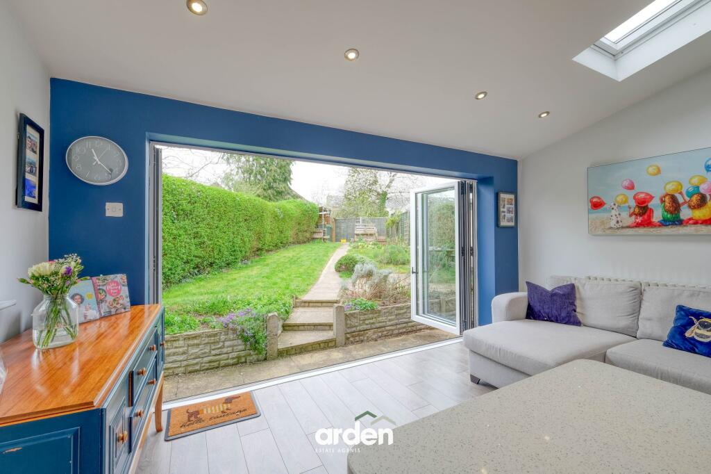 Arnold Road, Shirley, B90 - More