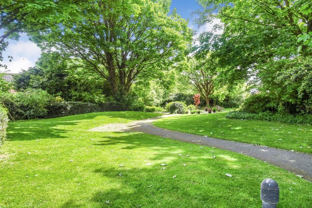 Property photo 11