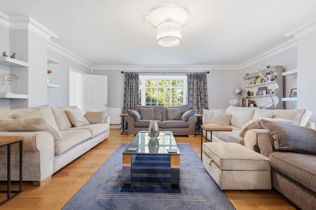 House in Braintree, Great Maplestead - More