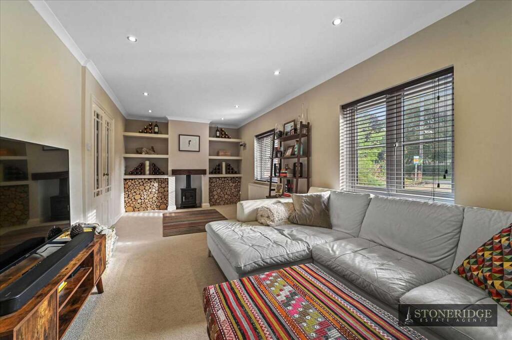 House in Kirby-le-Soken, Frinton and Walton - View 4