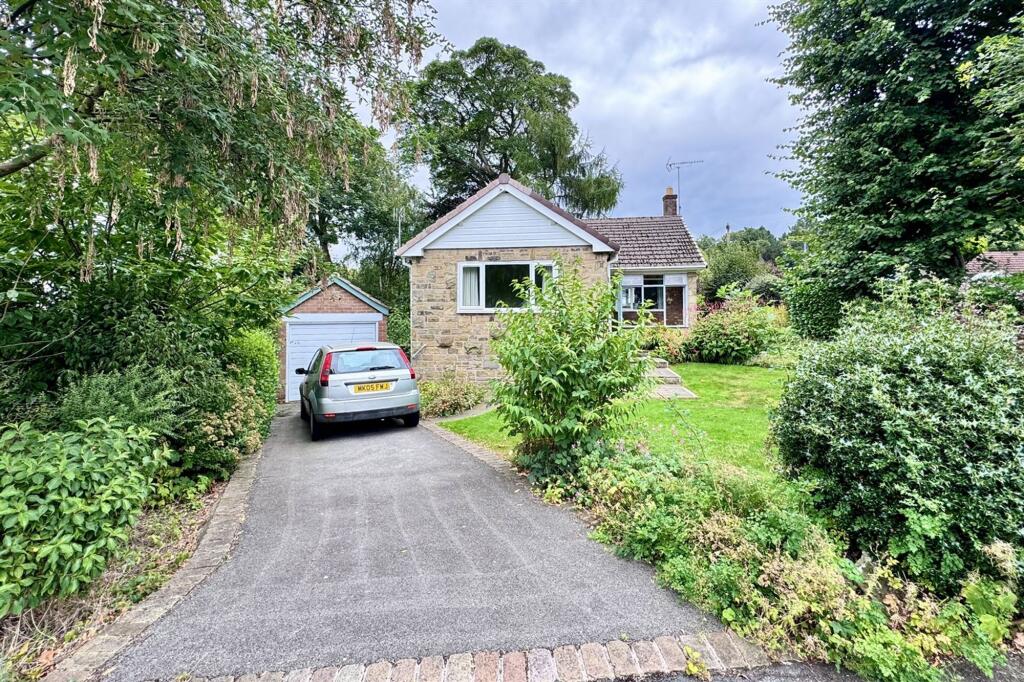 Main image of property: Kingsmoor Road, Glossop, SK13