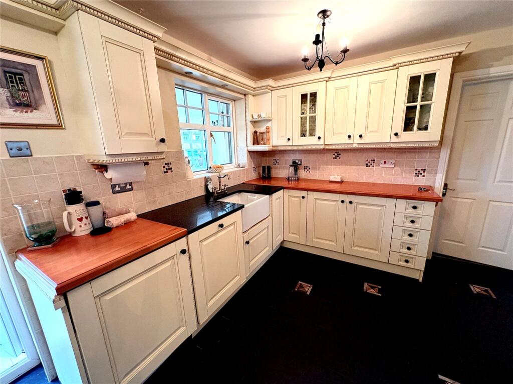 Jaywood Close, Clavering, Hartlepool, TS27 photo 3