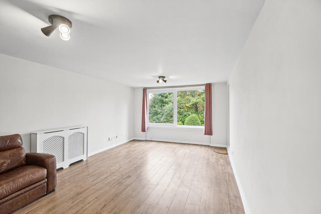 Apartment in Glasgow - More