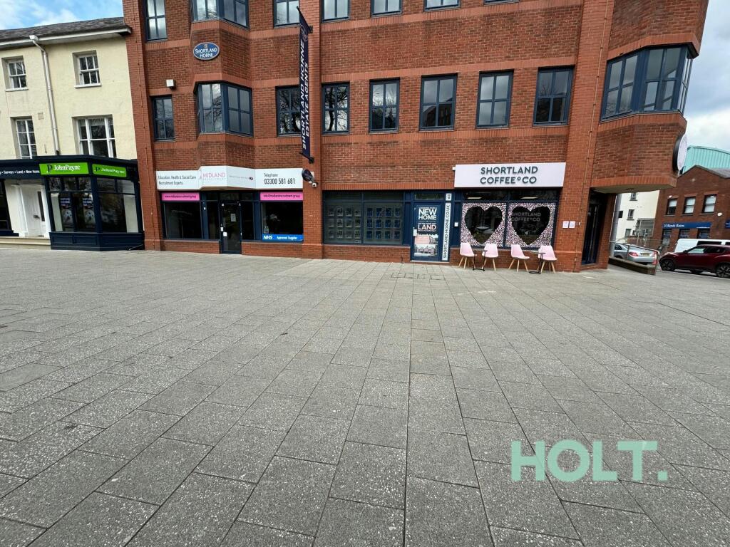 Warwick Gate GF ext 2.jpg