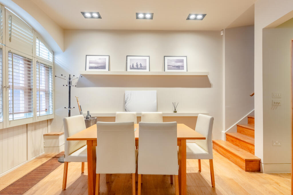 4 bedroom terraced house for rent