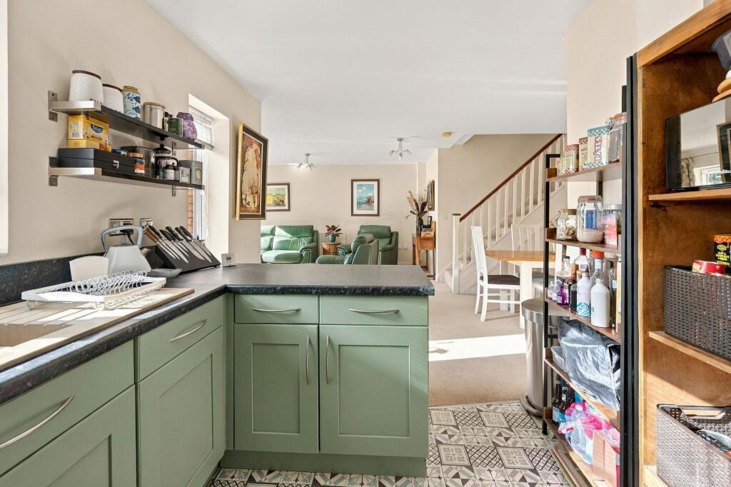Apartment in Dudley - More
