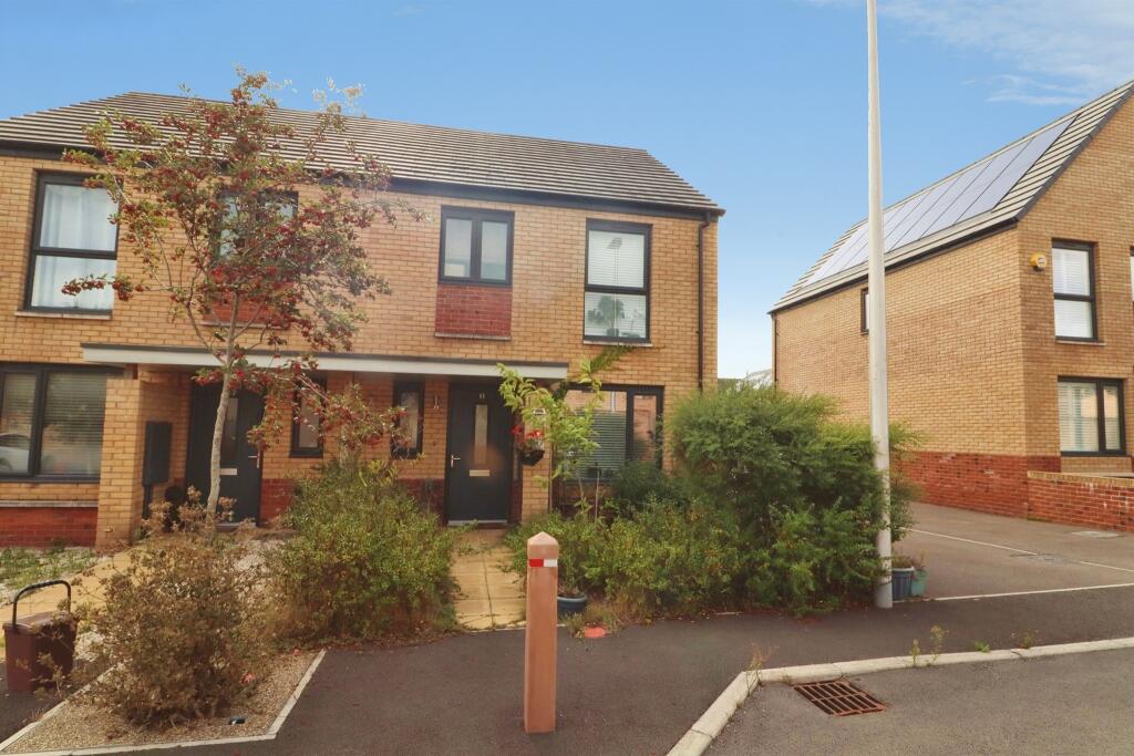 Main image of property: Rhodfa'r Ysgol, Rumney, Cardiff