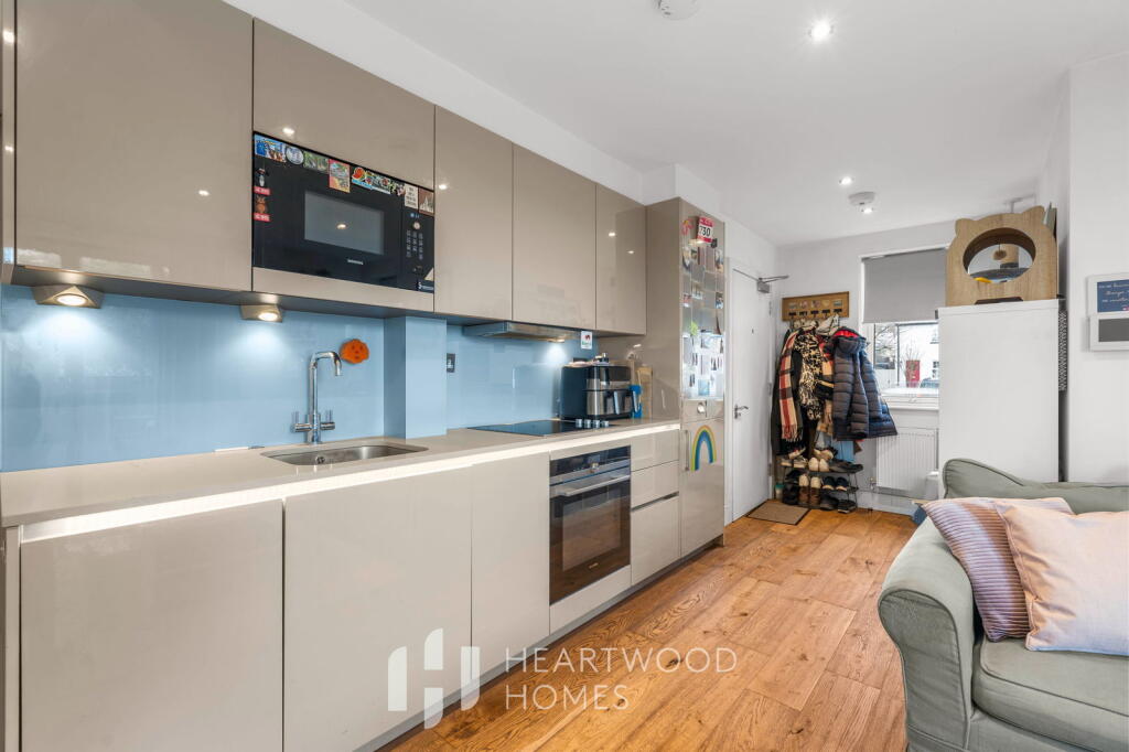 Additional image 5 of Luton Road, Harpenden, AL5 3DU