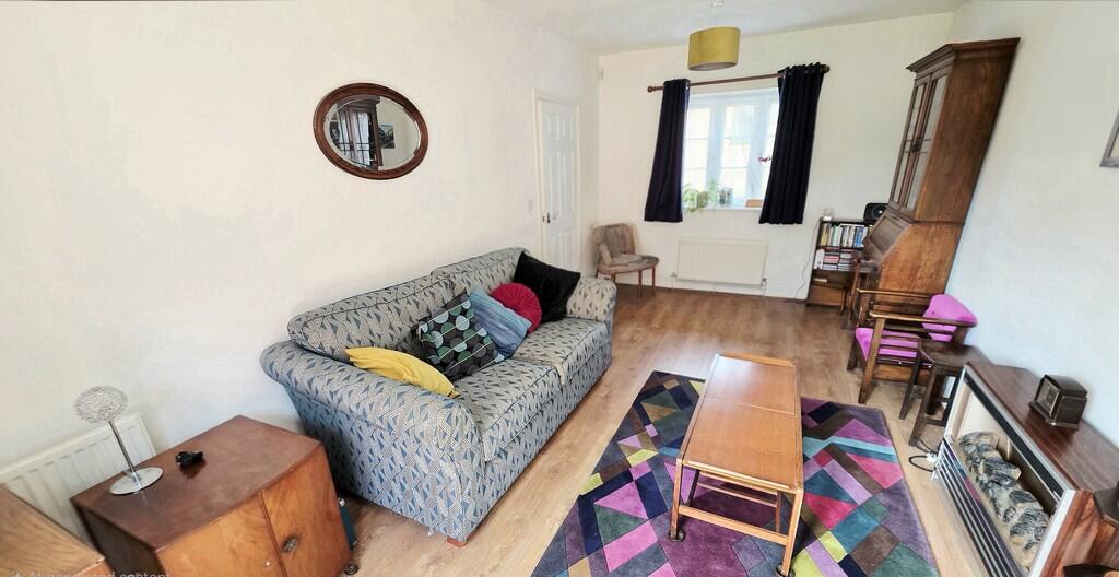 House in Brackley, West Northamptonshire - View 4