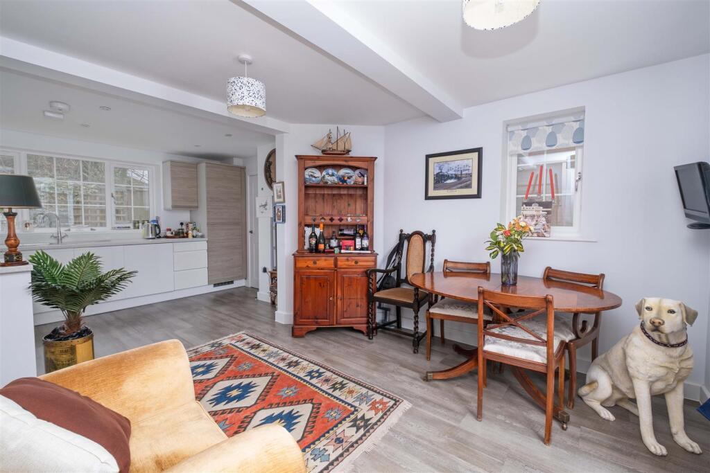 House in New Forest, Old Milton, New Milton - View 3