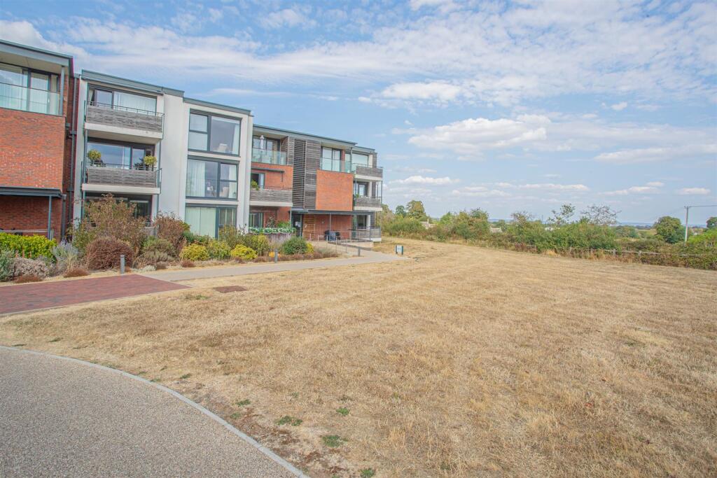 Apartment in Corsham, Wadswick, Box - View 5
