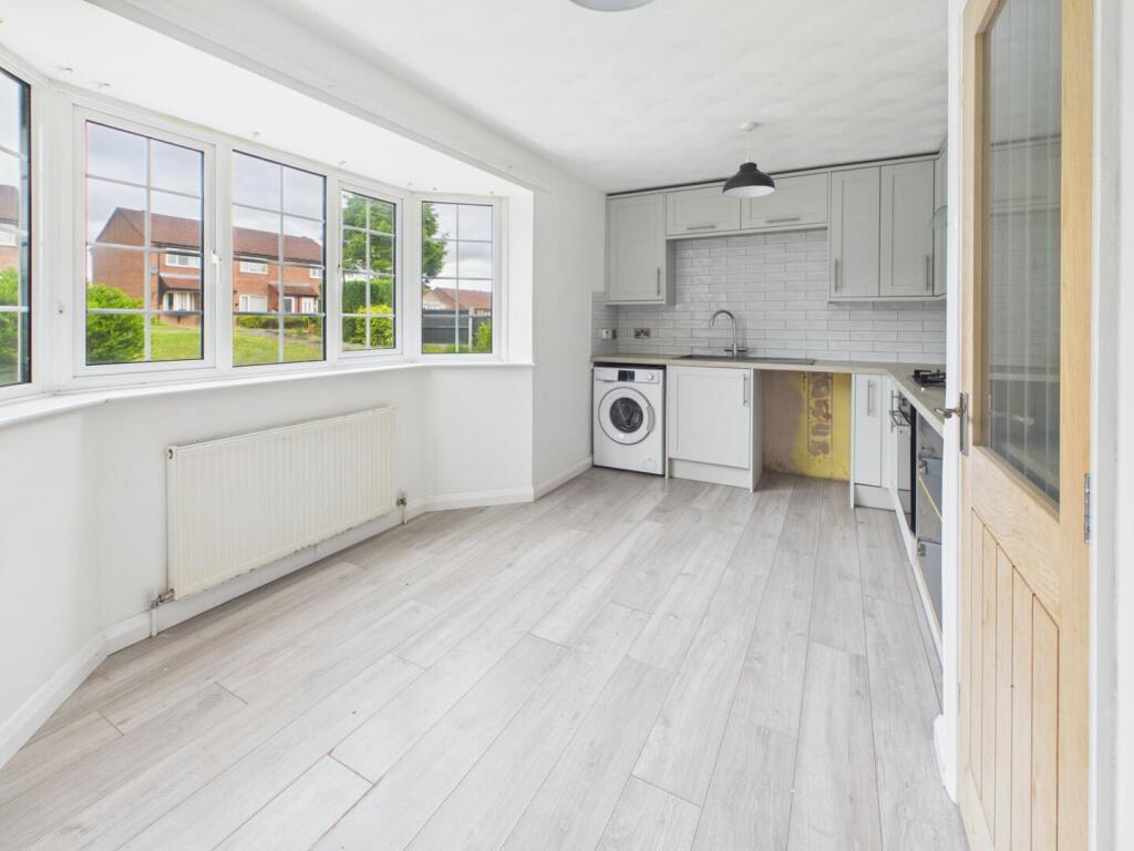 26 Holly Close, Horncastle photo 2