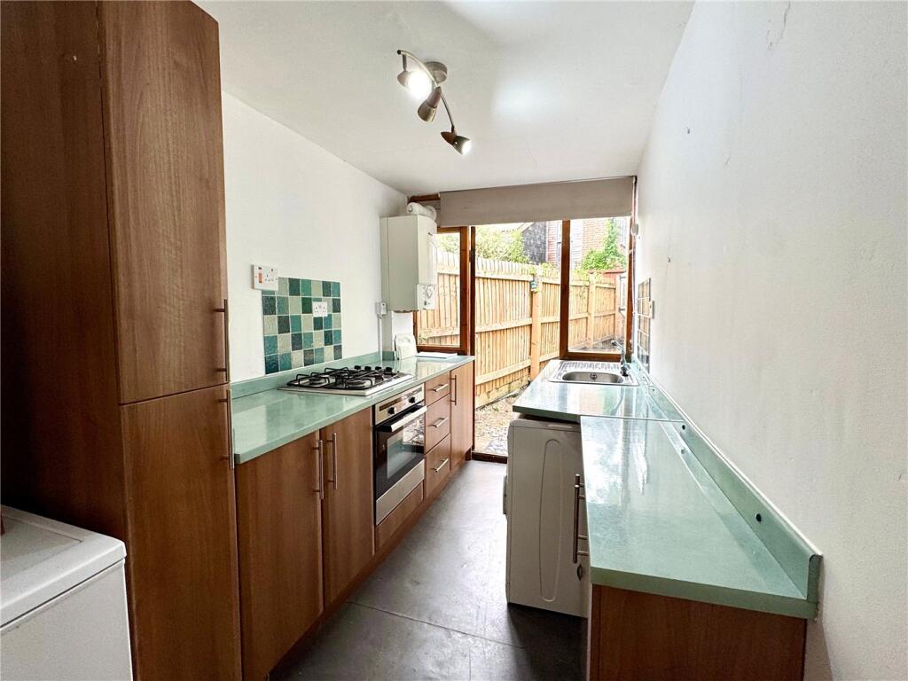 Apartment in Salisbury - View 3