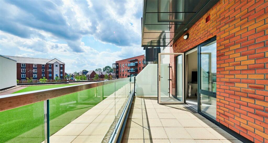 Additional image 9 of Shirley, B90 2EL