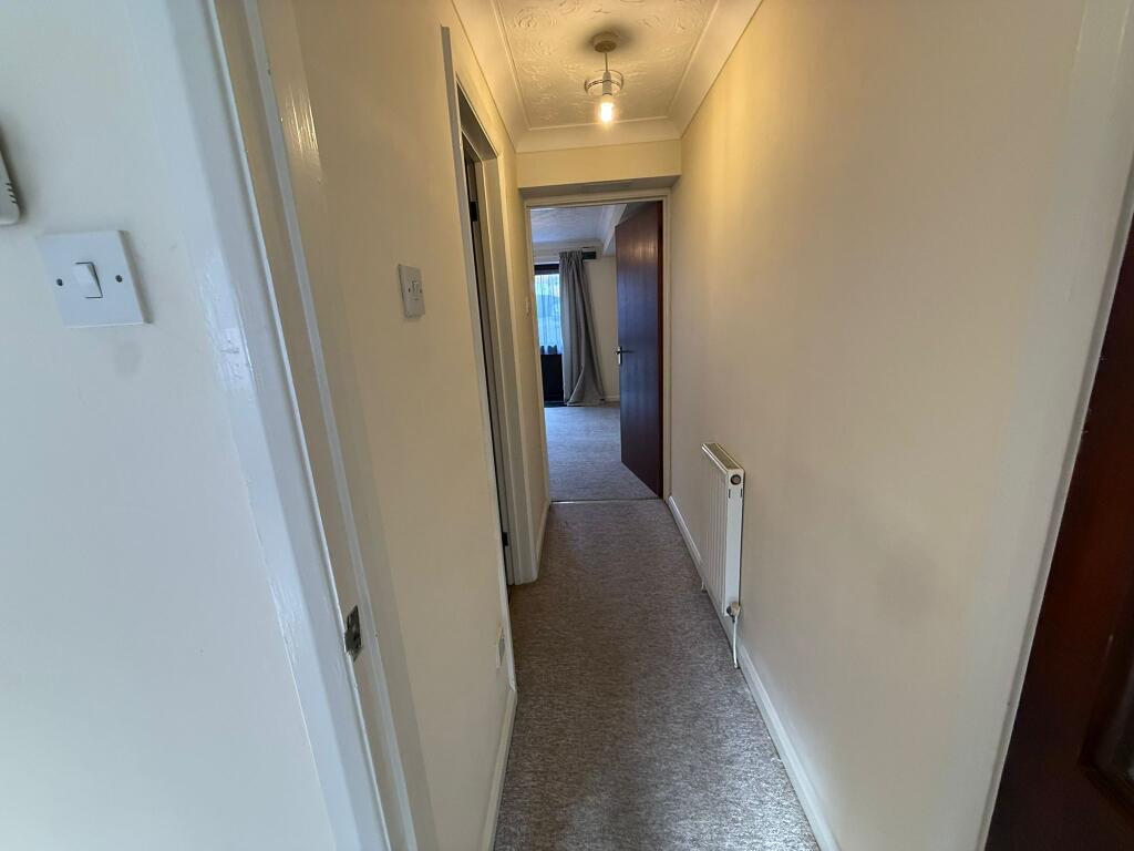 Apartment in Yeovil, Somerset - View 5
