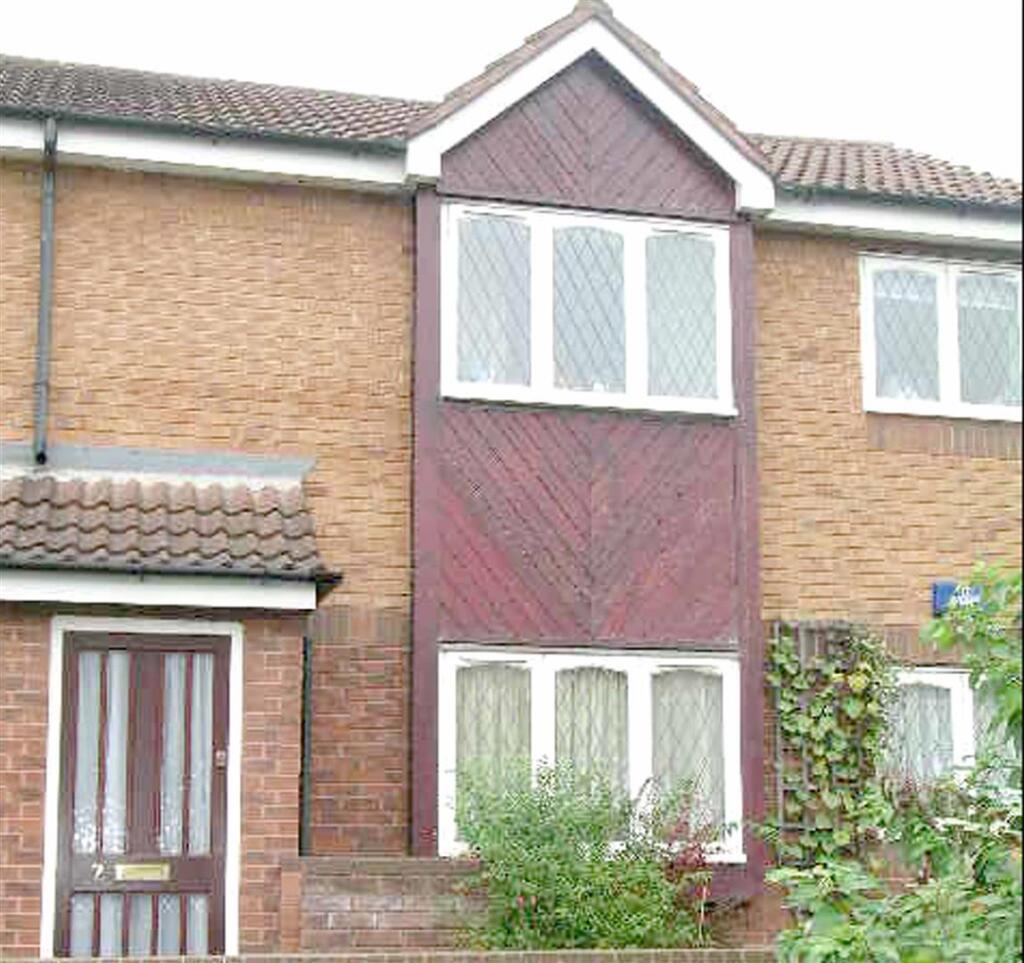 Main image of property: Bronte Court, Tamworth