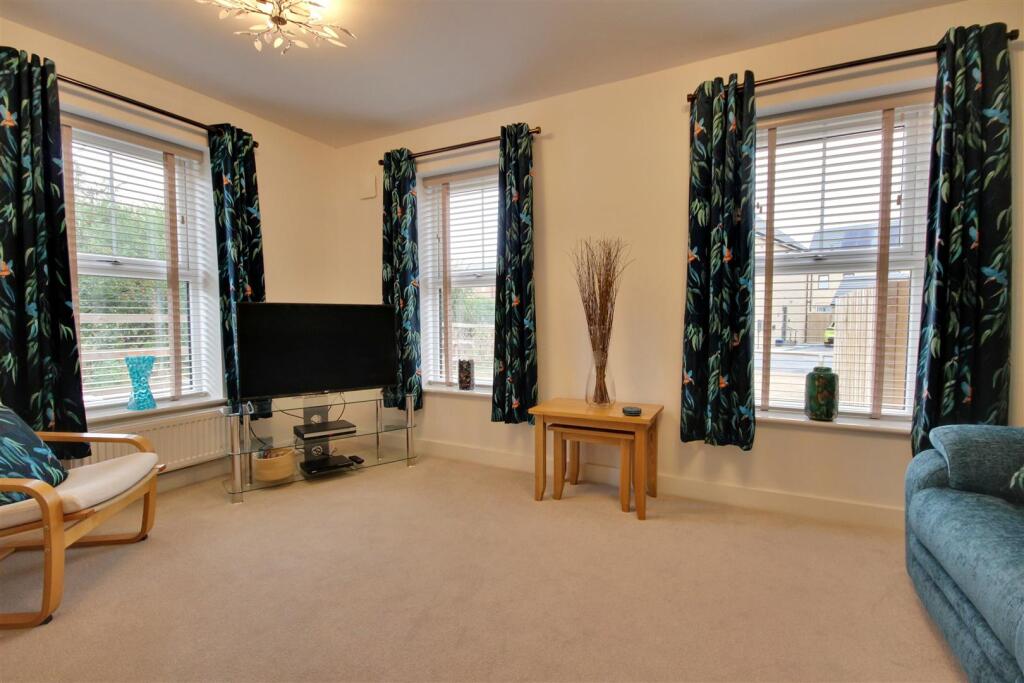 House in Woodmansey - View 2