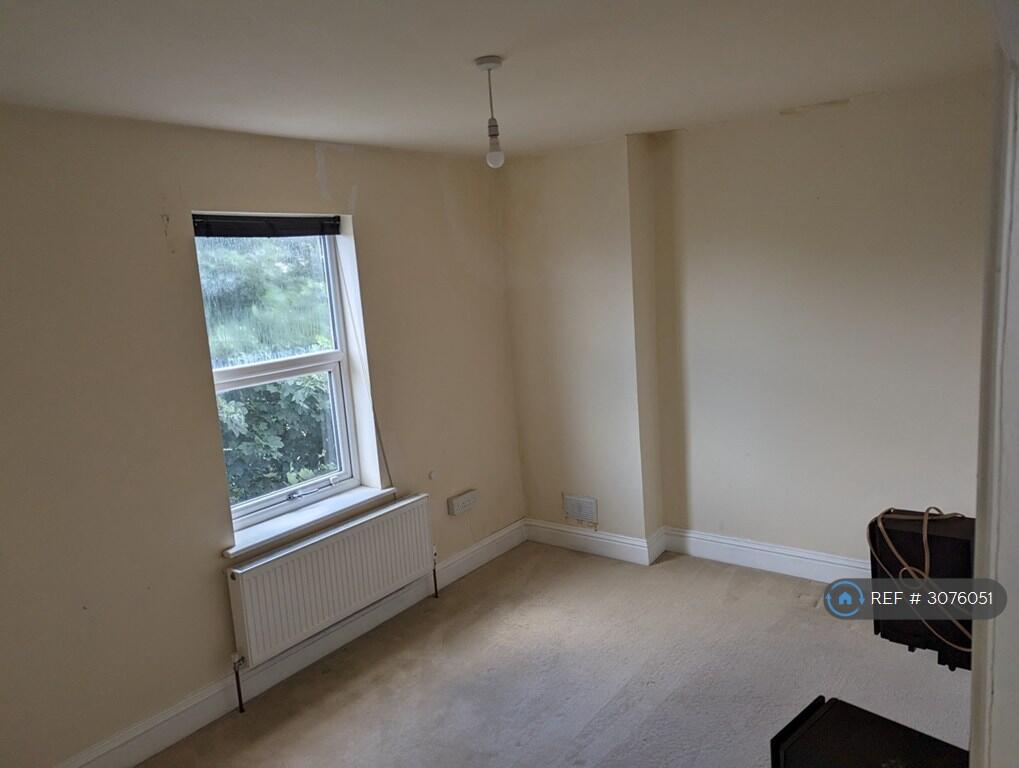 House in Harrogate - View 2